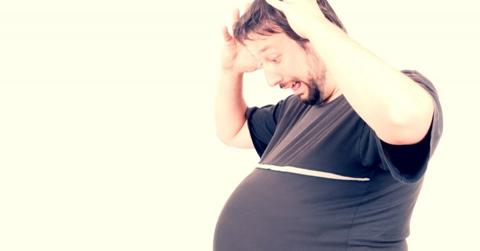 تفسير حلم الحمل للرجل ورؤية رجل حامل في