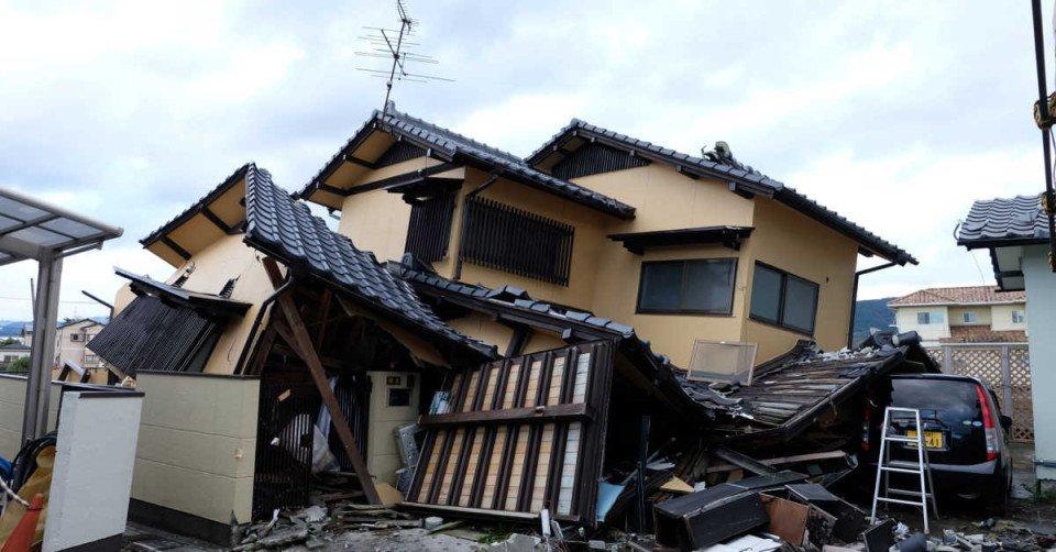 تفسير رؤية انهيار البيت في المنام وحلم سقوط المنزل