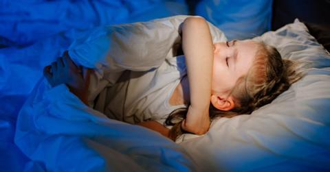 طرق علاج السعال عند الأطفال أثناء النوم